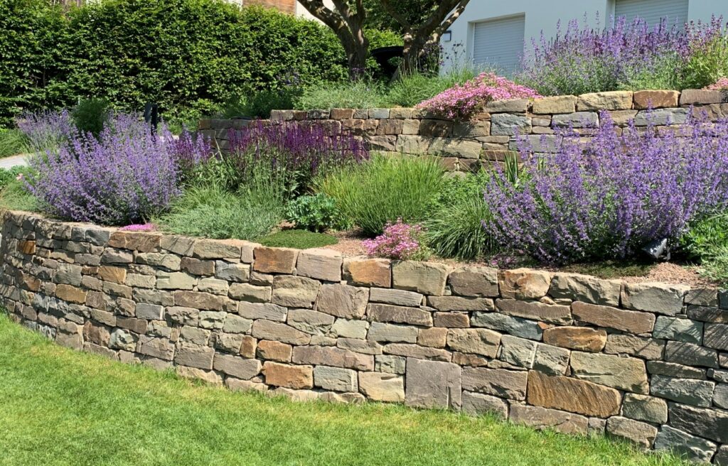 Hanggarten (4) (Groß)